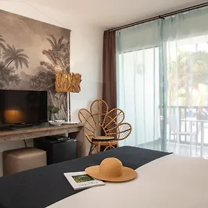 Hotel Bwa Chik & Golf